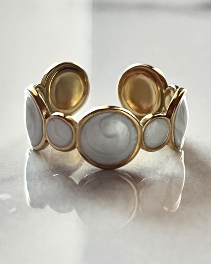 Anello Segni di Eleganza